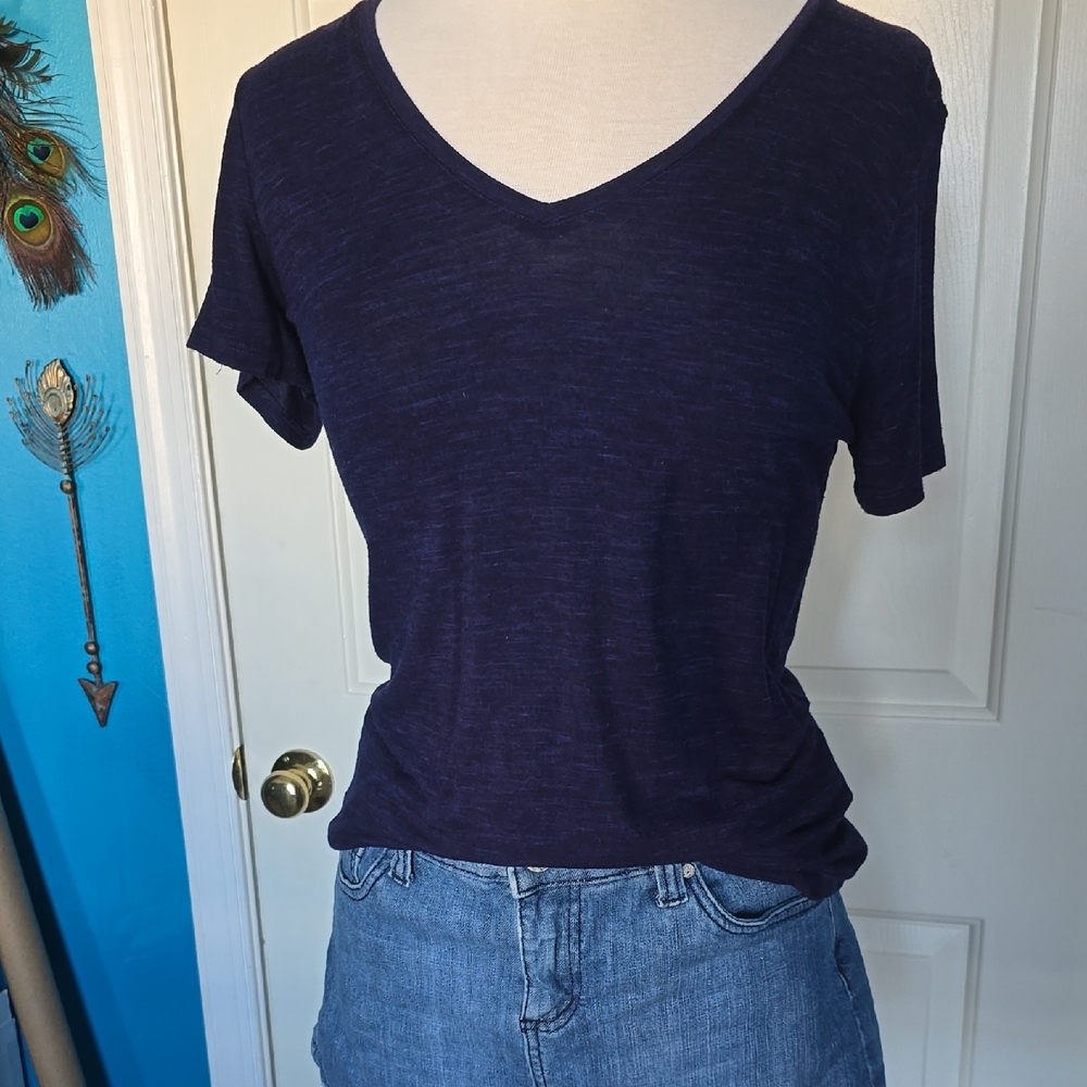 Deep Navy Blue Fitted Short Sleeve T-Shirt with V-Neck